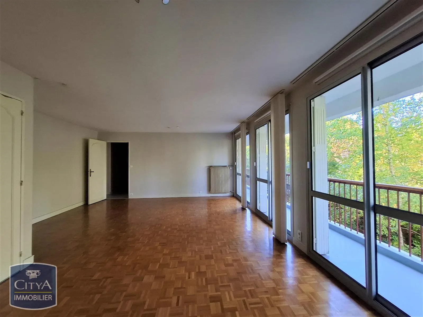 Photo 2 Appartement 4 pièces 101.86m²