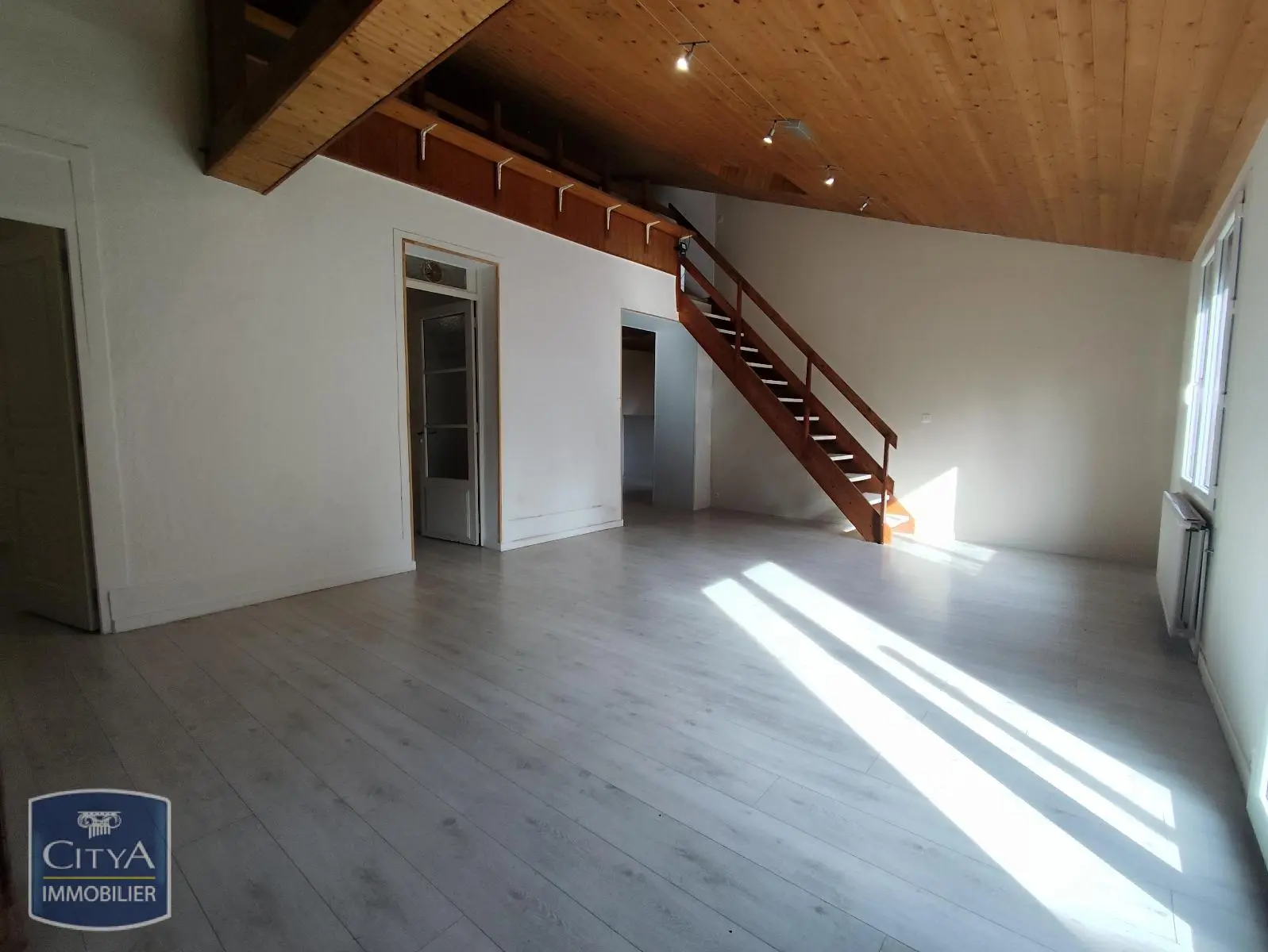 Photo 1 Maison 3 pièces 66m²