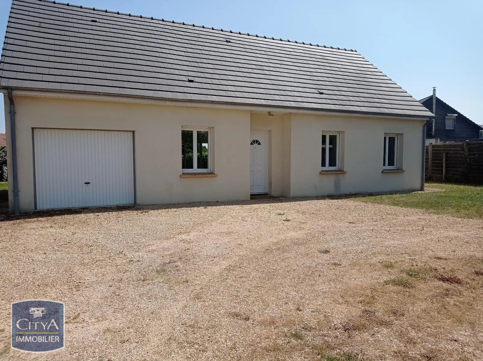 Photo 1 Maison 5 pièces 85m²