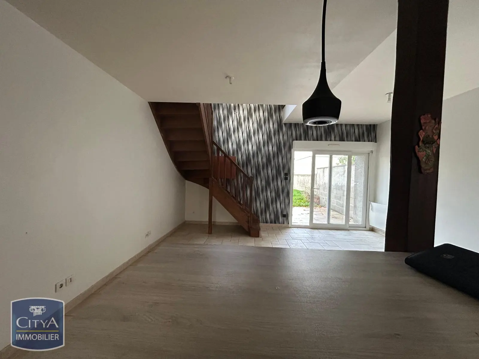 Photo 2 Maison 2 pièces 60m²