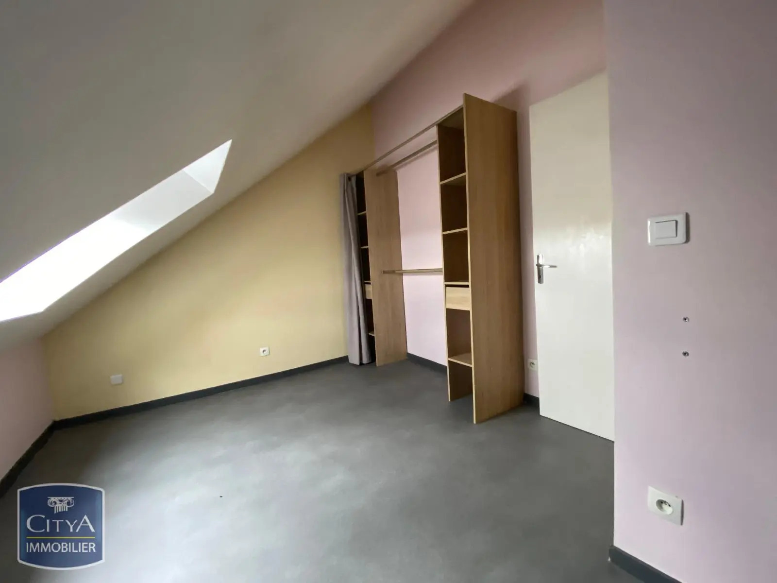 Photo 10 Immeuble 200m²