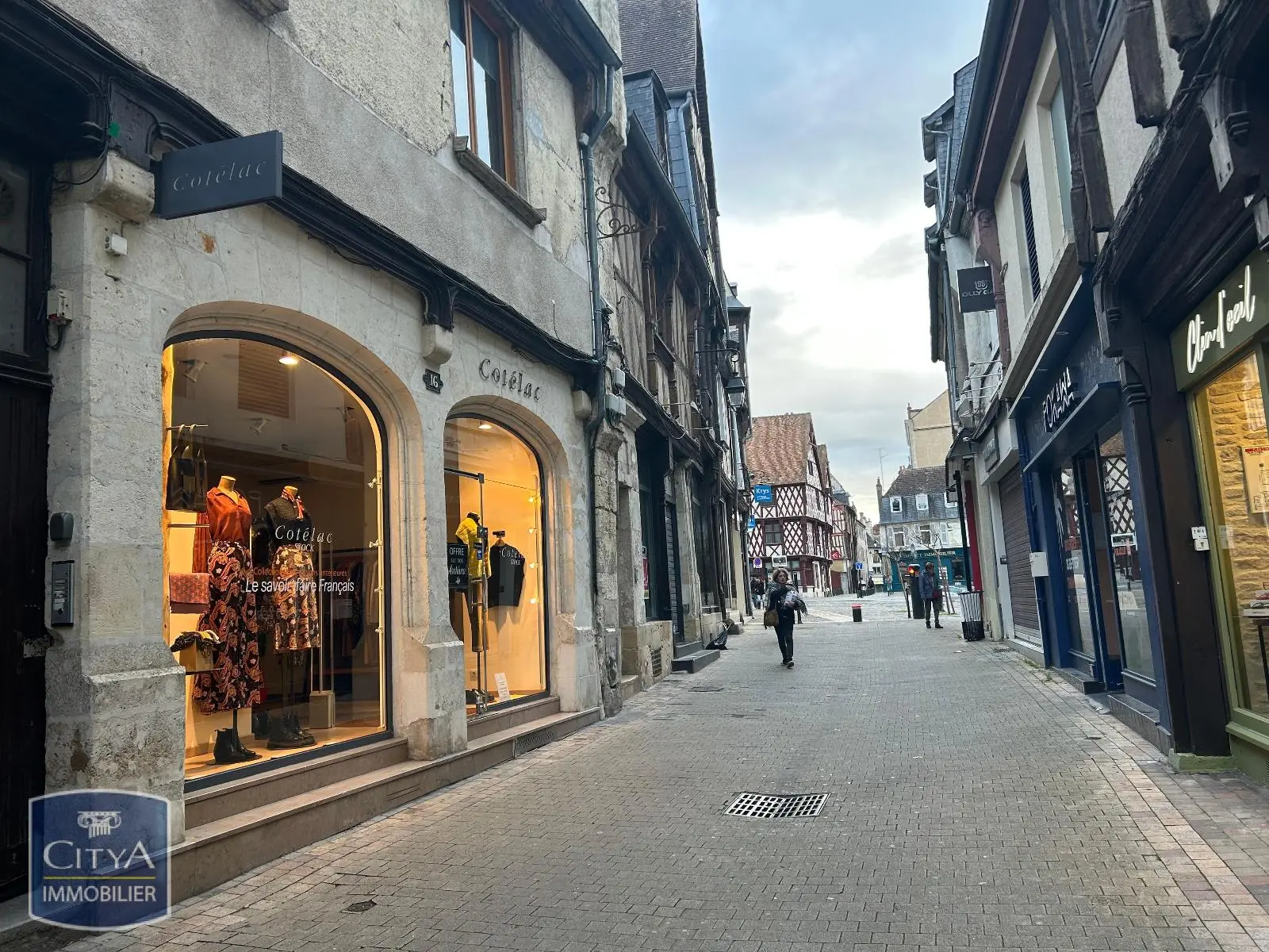 Photo 2 Appartement 2 pièces 55.4m²