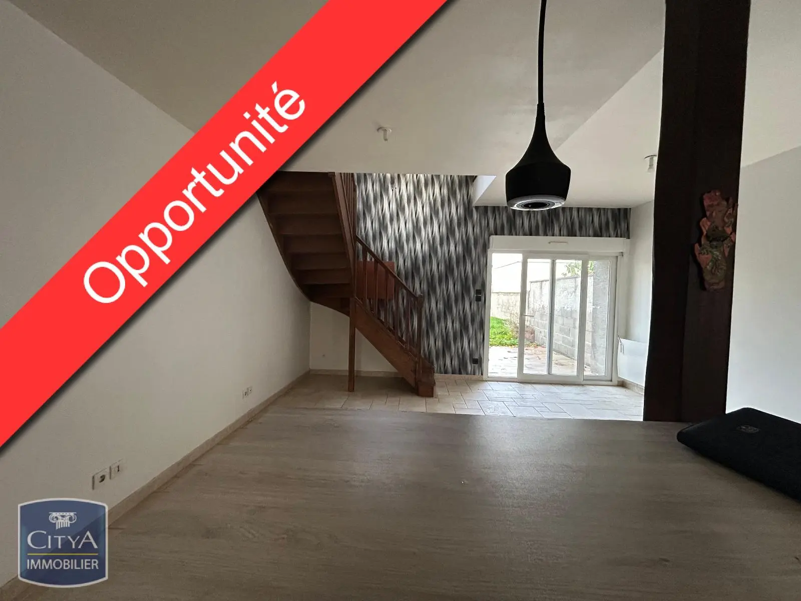 Photo 1 Maison 2 pièces 60m²