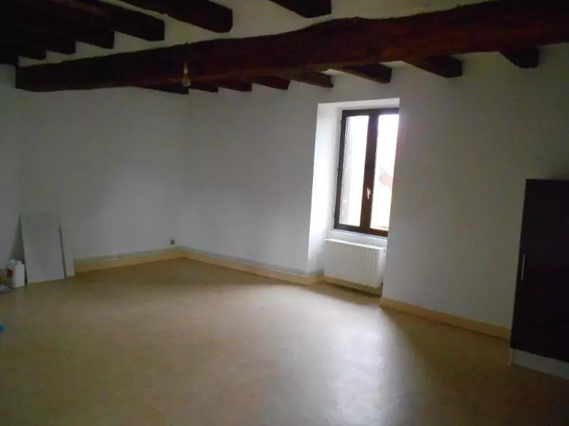 Illustration pour Appartement 2 pièces 45m² Photo Appartement 2 pièces 45m²