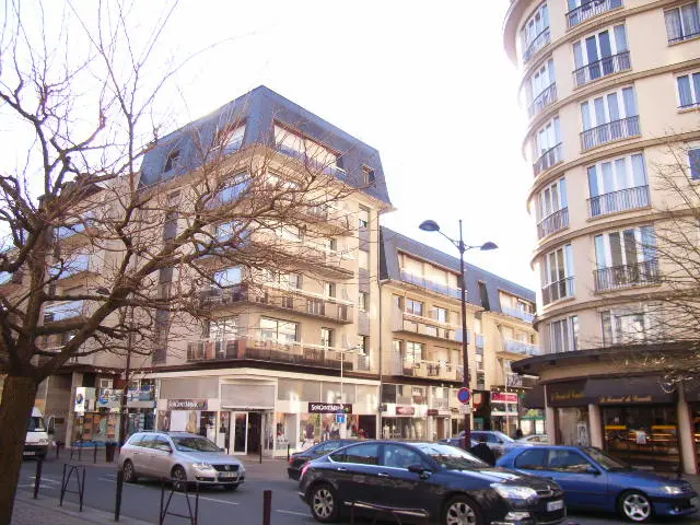 Photo 1 Appartement 1 pièce 23.63m²