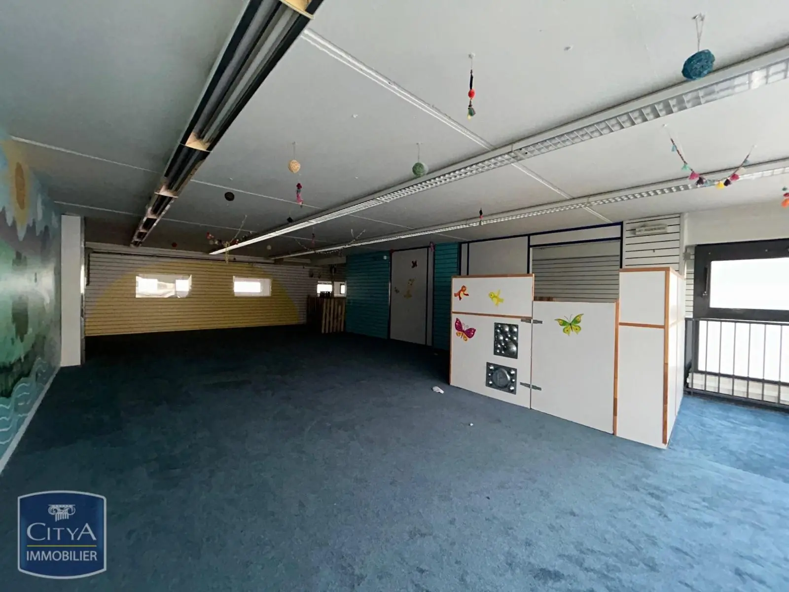 Photo 5 Local Commercial 322m²