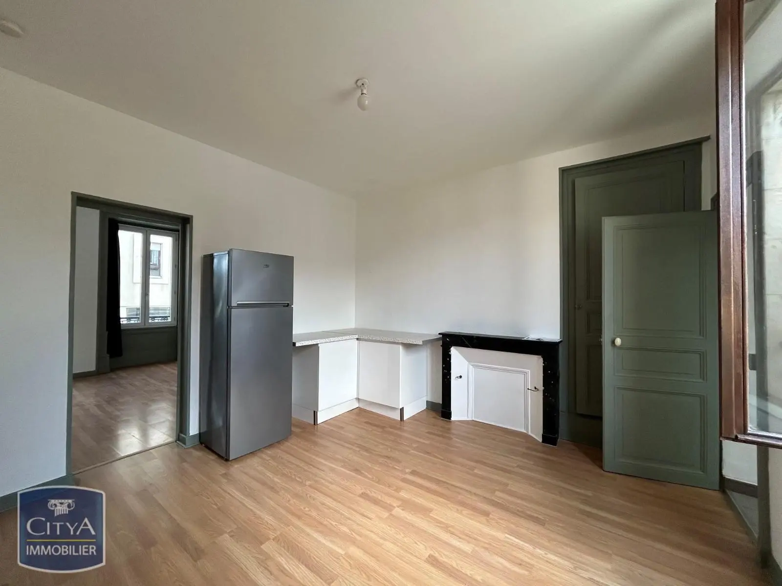 Photo 2 Appartement 2 pièces 41m²