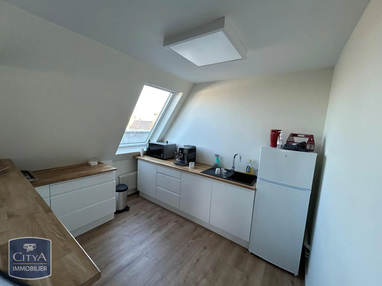 Photo 8 Local Professionnel 3 pièces 105.15m²