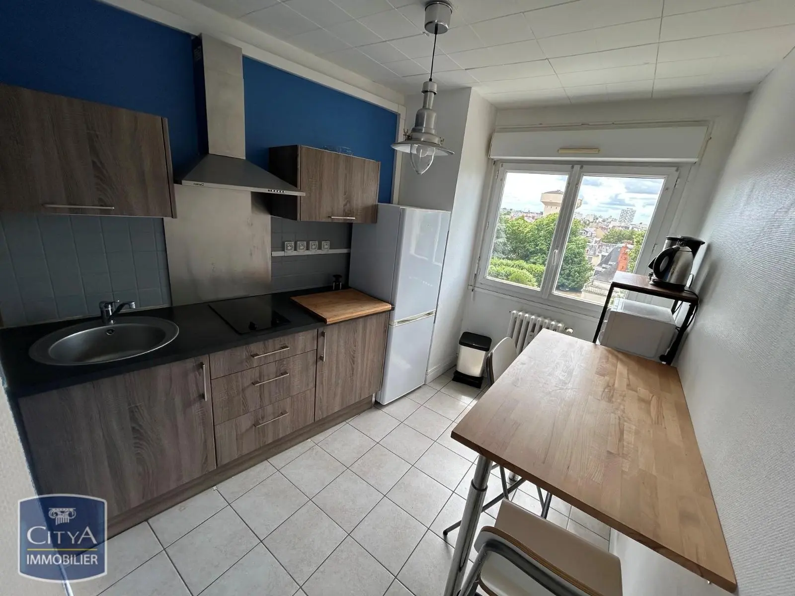 Photo 2 Appartement 1 pièce 27.74m²