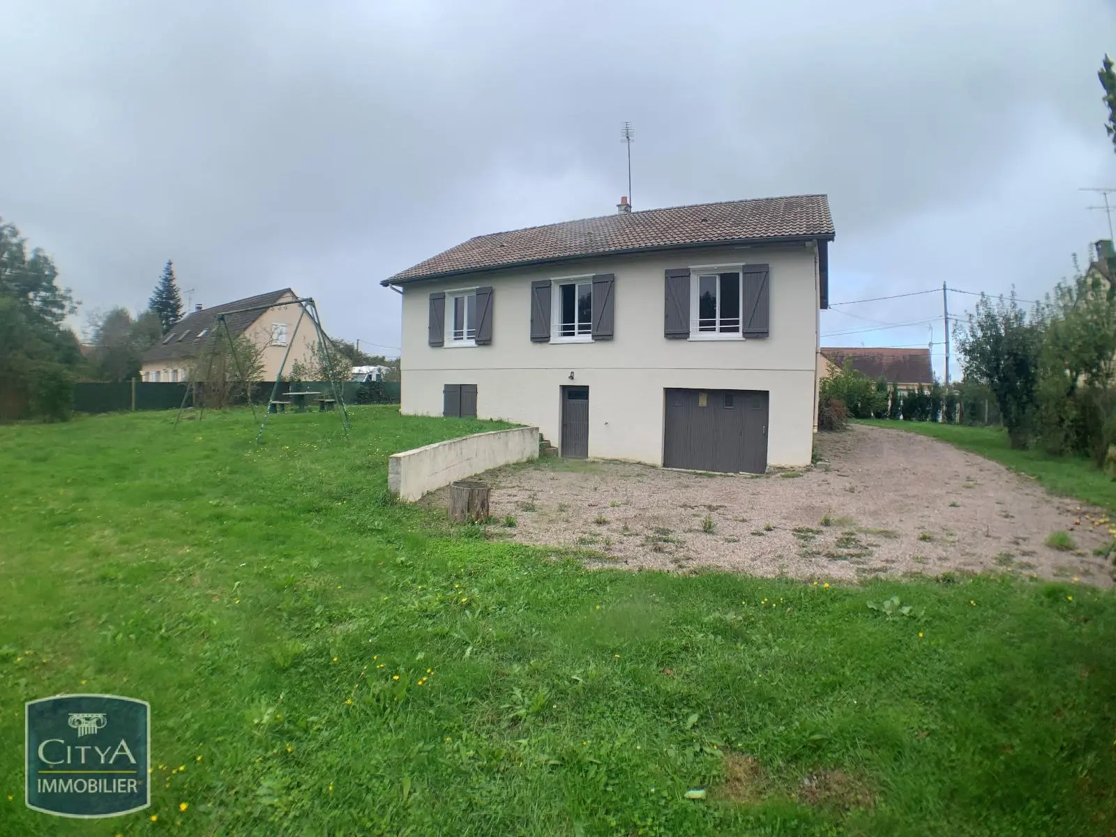 Photo 1 Maison 4 pièces 81.64m²