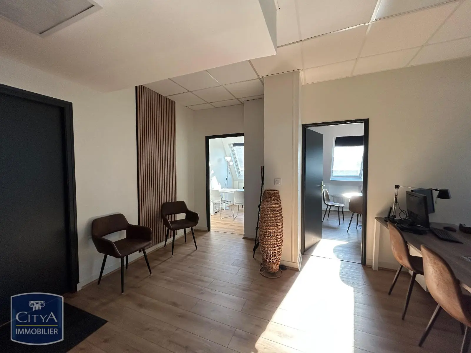 Photo 3 Local Professionnel 3 pièces 105.15m²