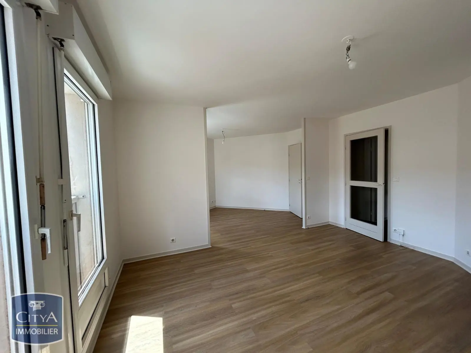 Photo 8 Appartement 1 pièce 44.02m²