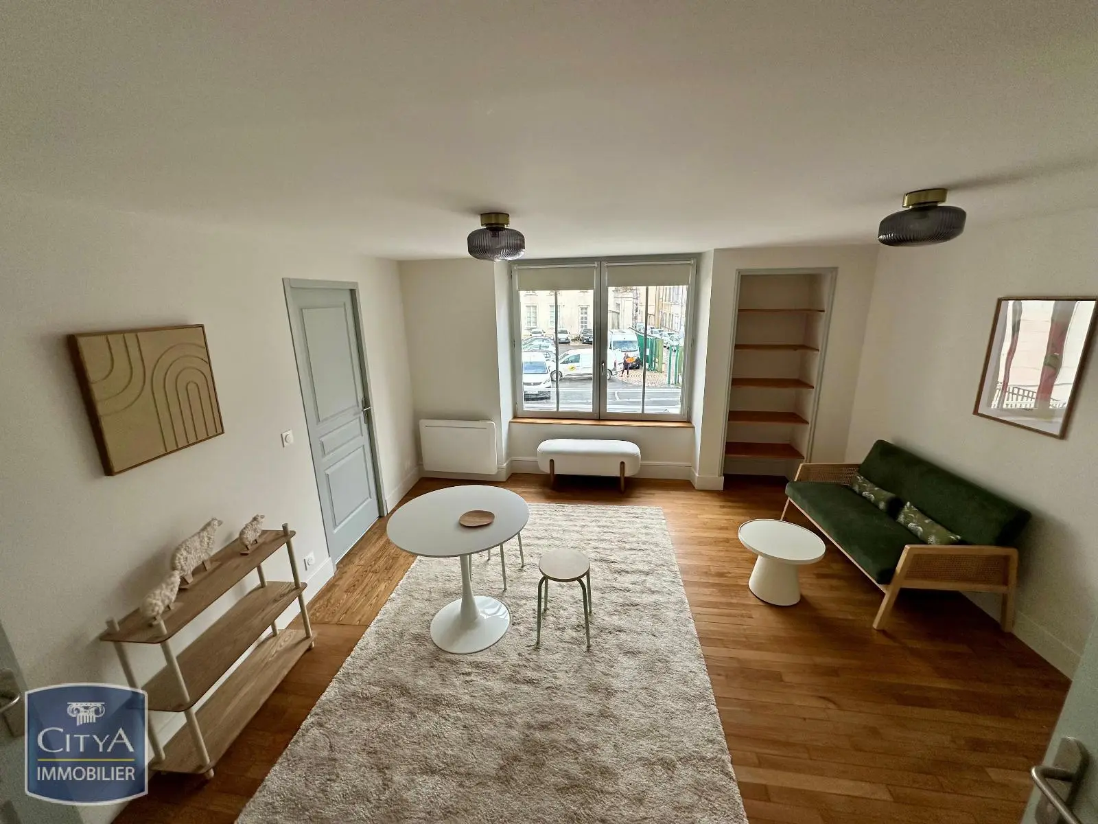 Photo 2 Appartement 1 pièce 30.08m²