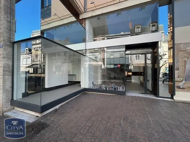 Photo 1 Local Commercial 65m²