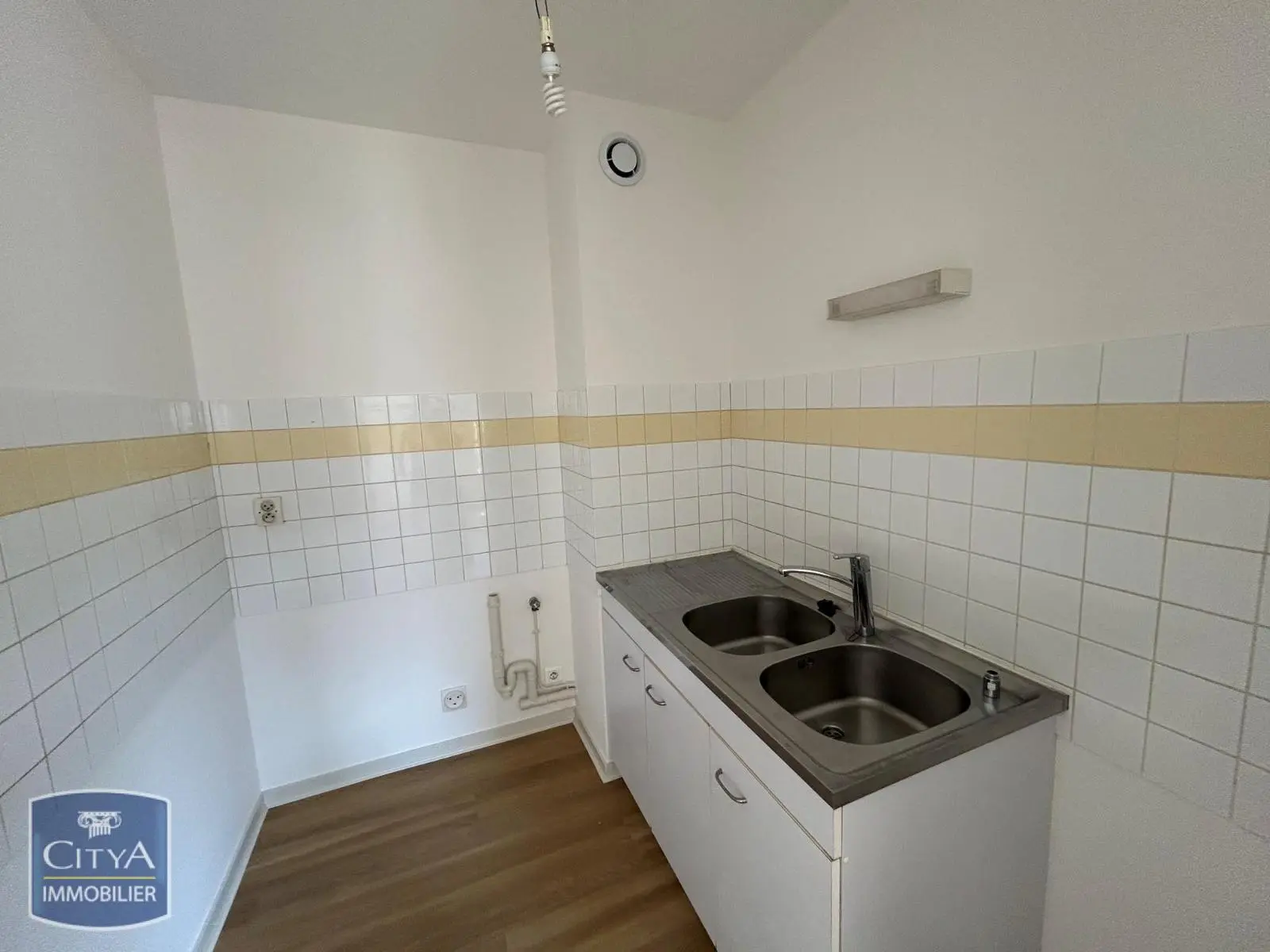 Photo 2 Appartement 1 pièce 44.02m²