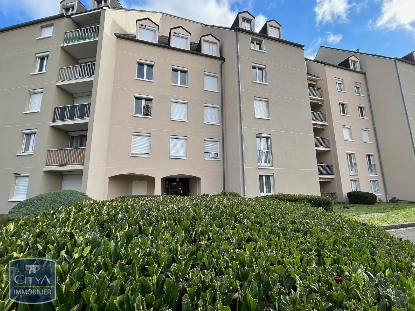 Photo 1 Appartement 1 pièce 37.66m²