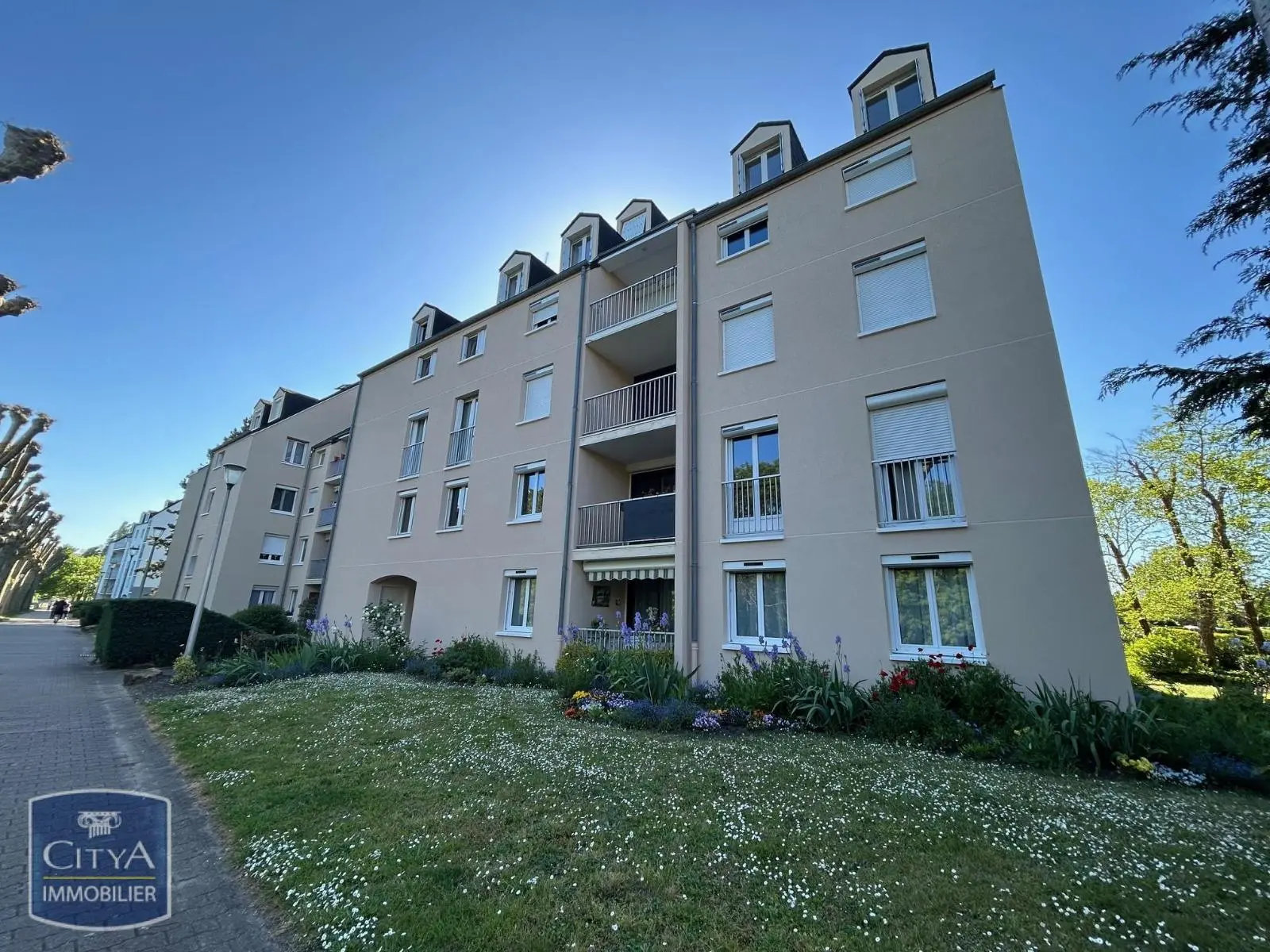 Photo 1 Appartement 4 pièces 88.37m²