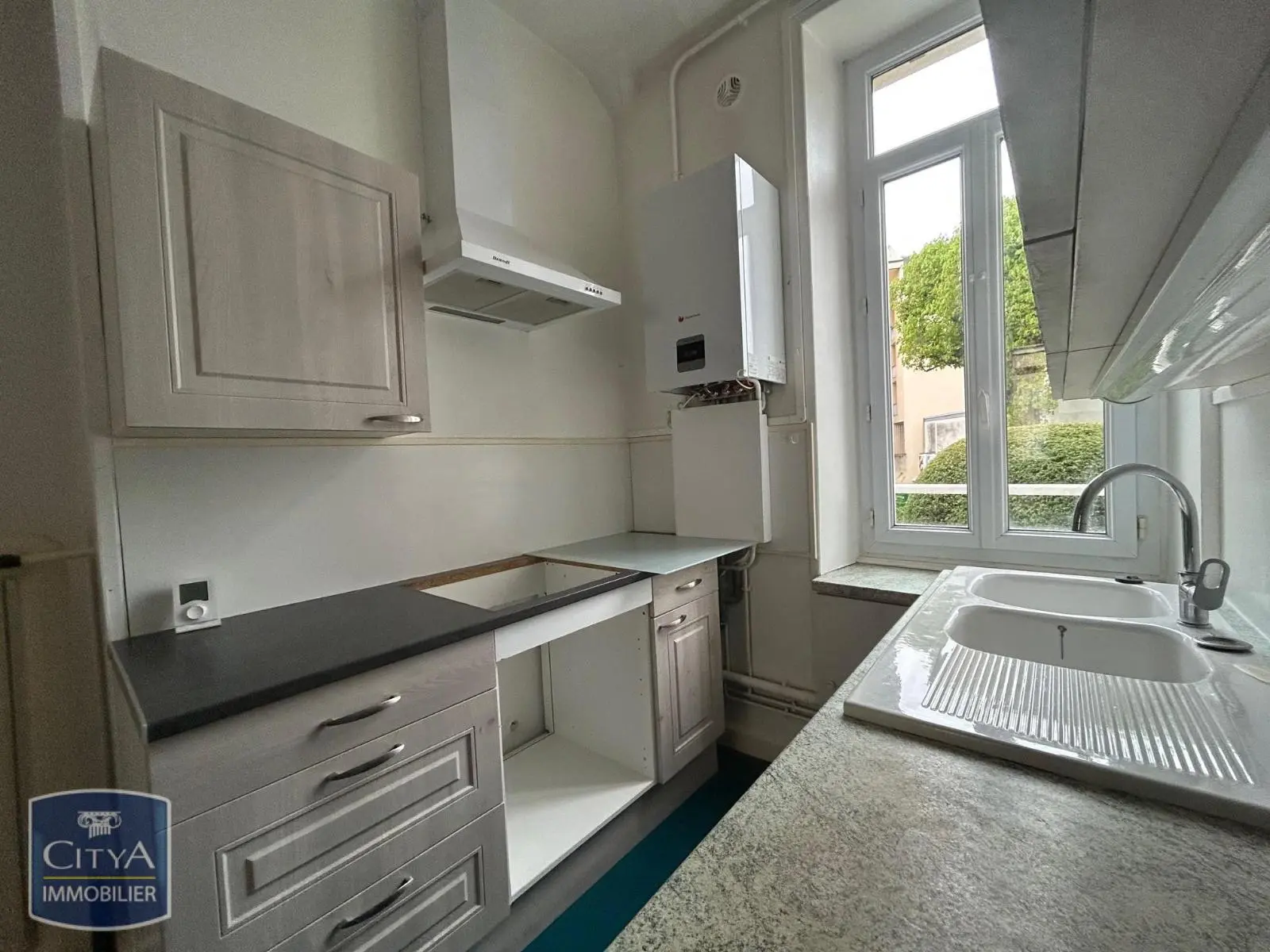 Photo 2 Appartement 4 pièces 95.82m²