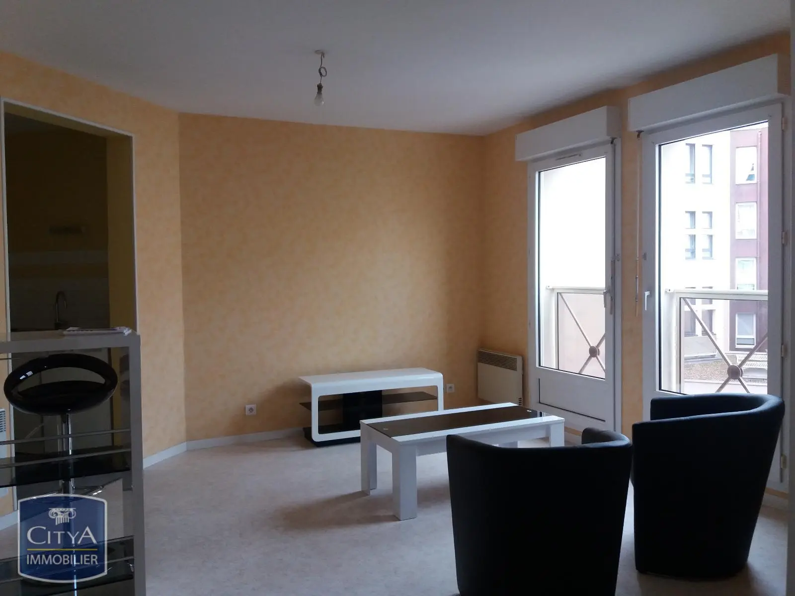 Photo 2 Appartement 1 pièce 42.66m²