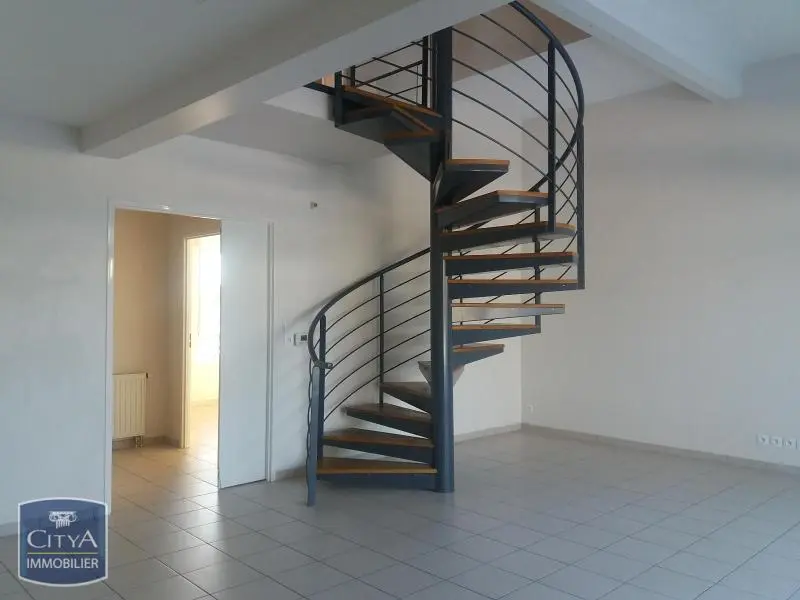 Photo 1 Maison 4 pièces 103m²
