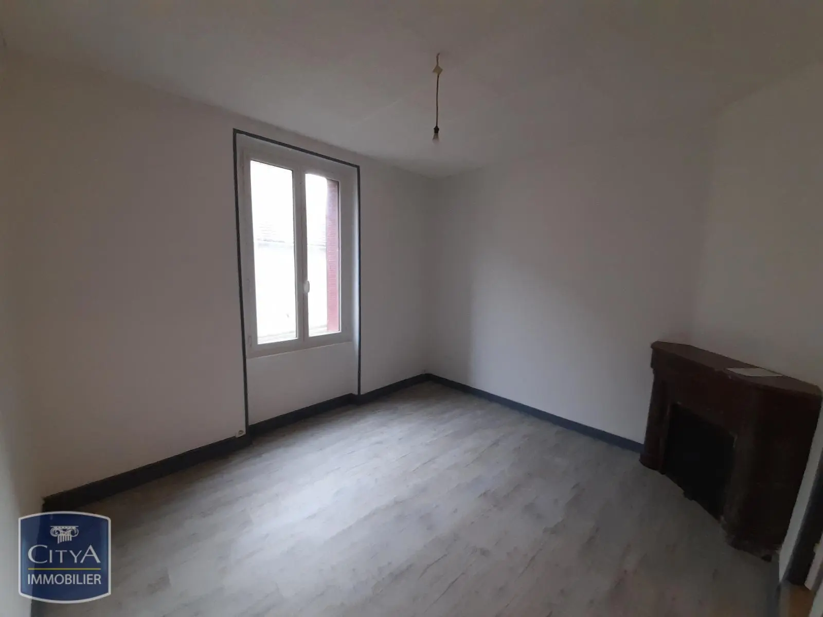 Photo 1 Appartement 1 pièce 21.79m²