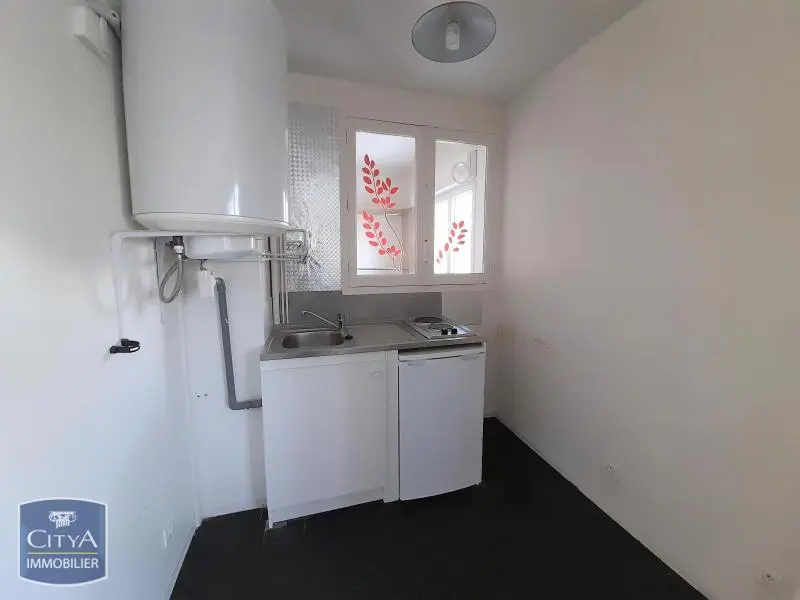 Photo 2 Appartement 1 pièce 37.81m²