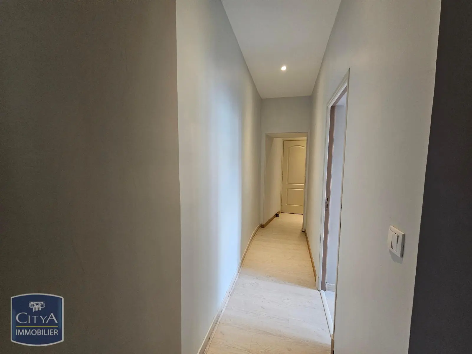 Photo 8 Appartement 4 pièces 105.37m²