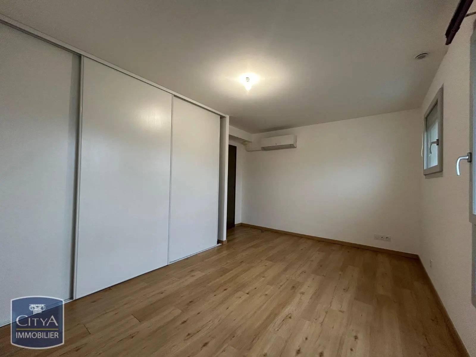 Photo 12 Maison 5 pièces 140.86m²