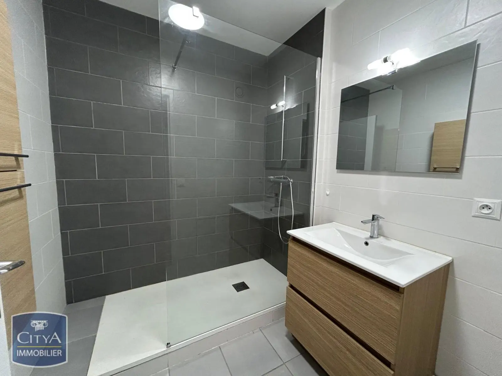 Photo 1 Appartement 3 pièces 62.56m²
