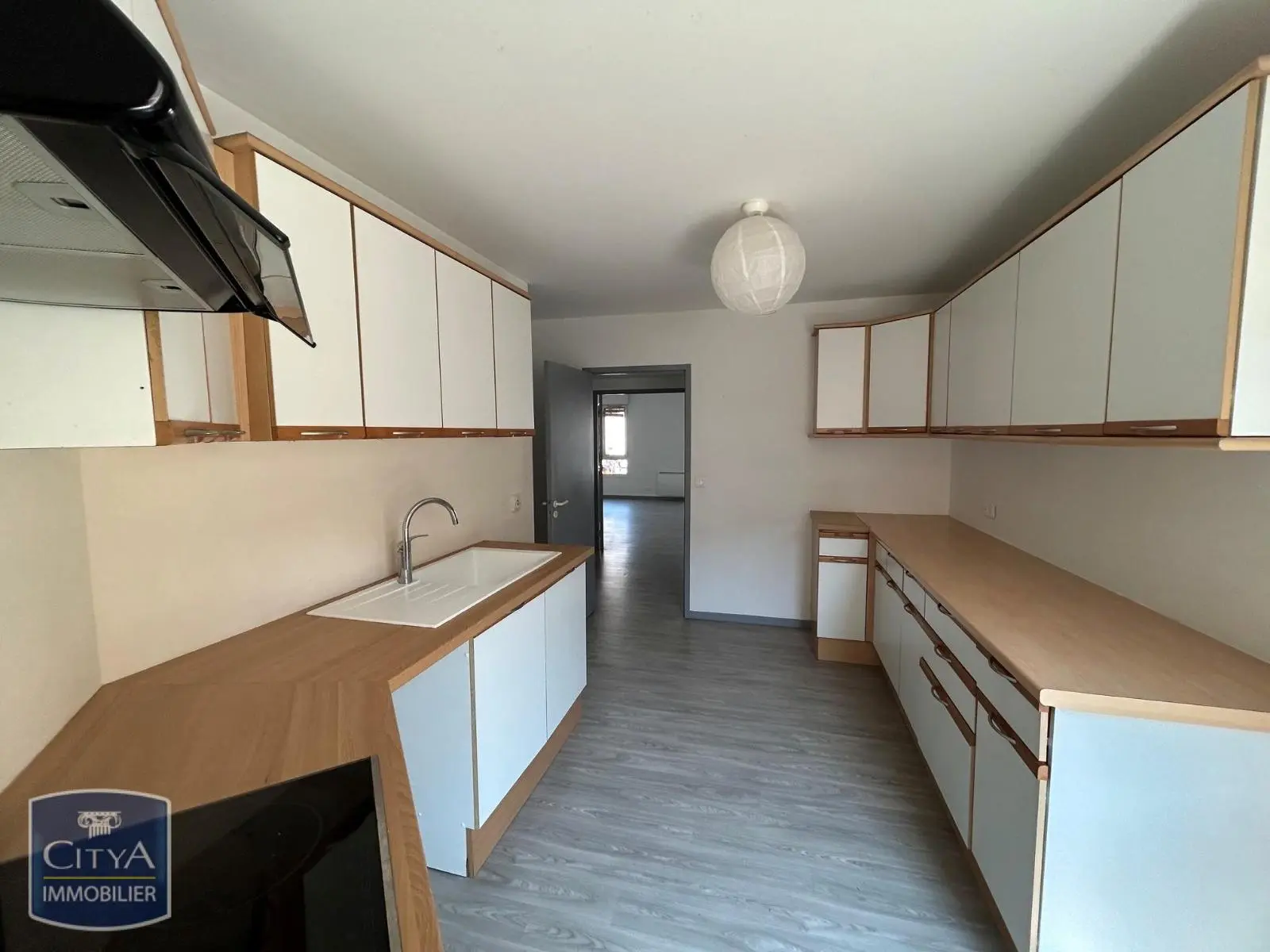 Photo 2 Appartement 4 pièces 112.36m²