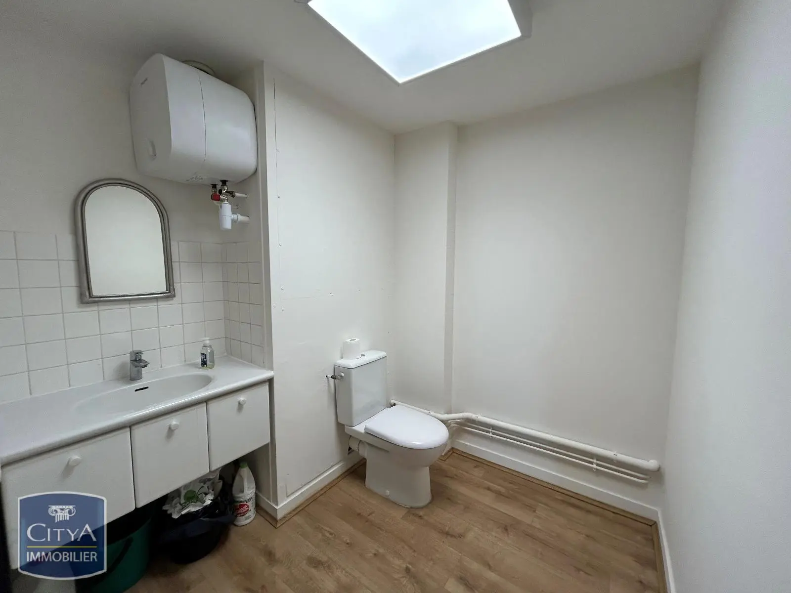 Photo 10 Local Professionnel 3 pièces 105.15m²