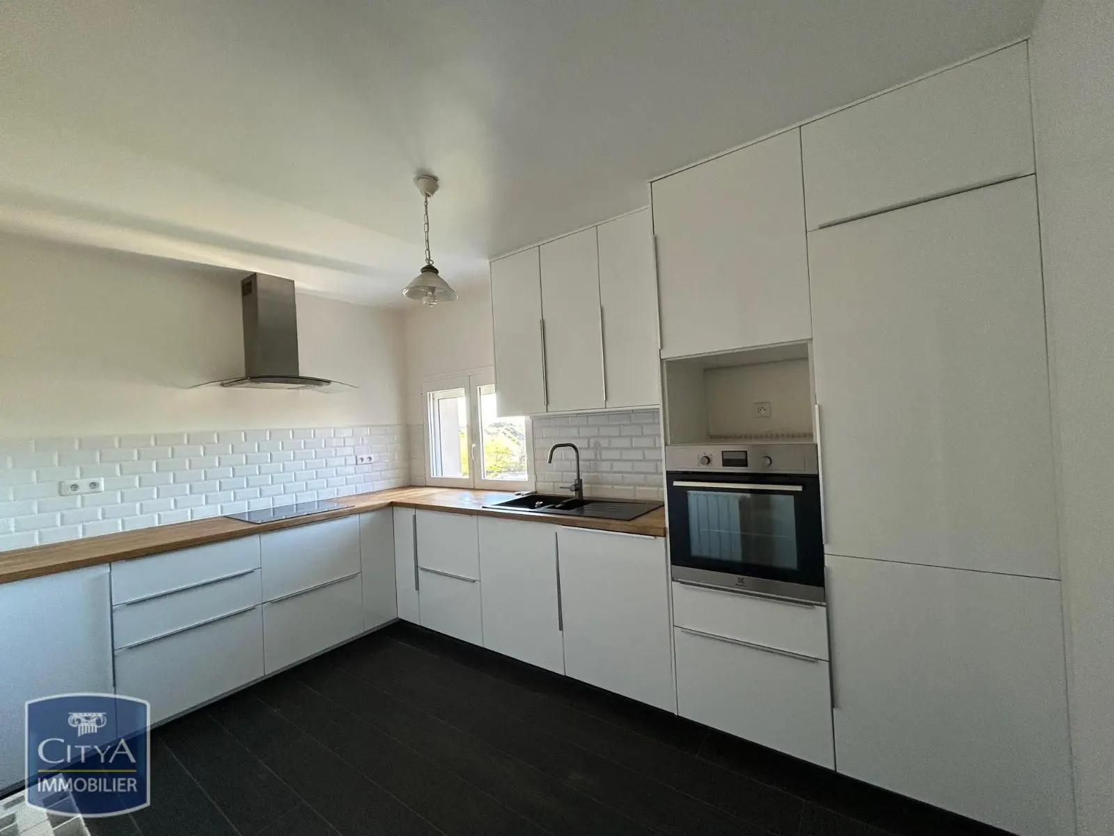 Photo 2 Appartement 4 pièces 88.37m²