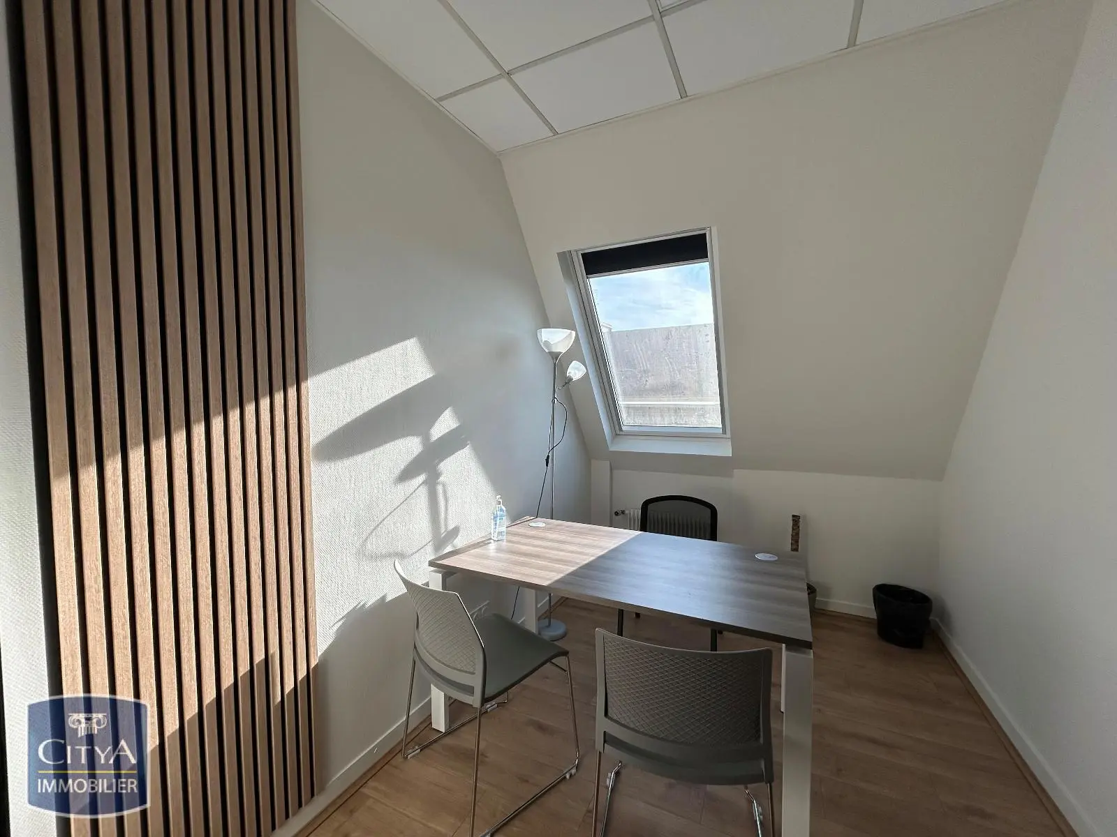 Photo 6 Local Professionnel 3 pièces 105.15m²