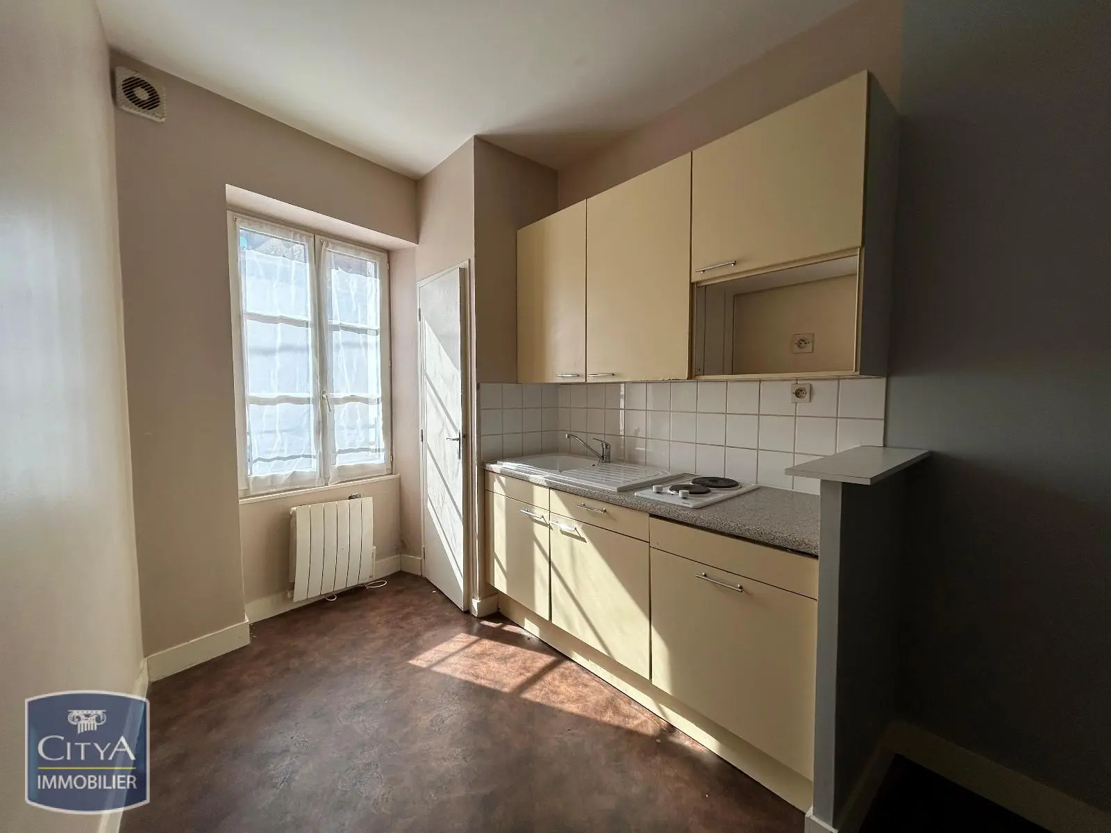 Photo 1 Appartement 1 pièce 25.65m²