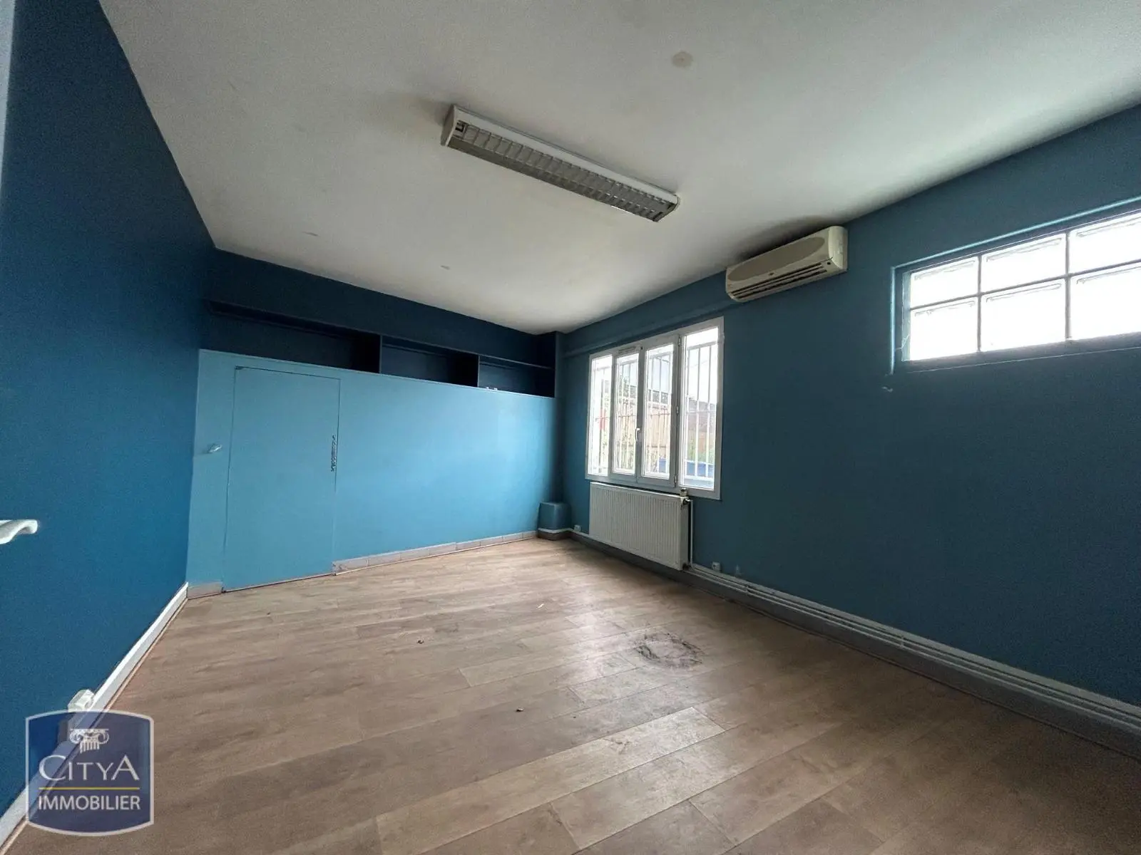 Photo 6 Local Professionnel 4 pièces 125m²