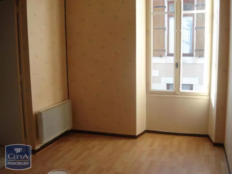 Illustration pour Appartement 2 pièces 43m² Photo Appartement 2 pièces 43m²