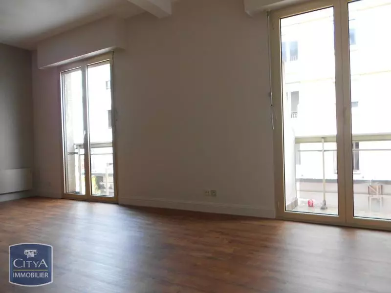 Illustration pour Appartement 2 pièces 41.59m² Photo Appartement 2 pièces 41.59m²