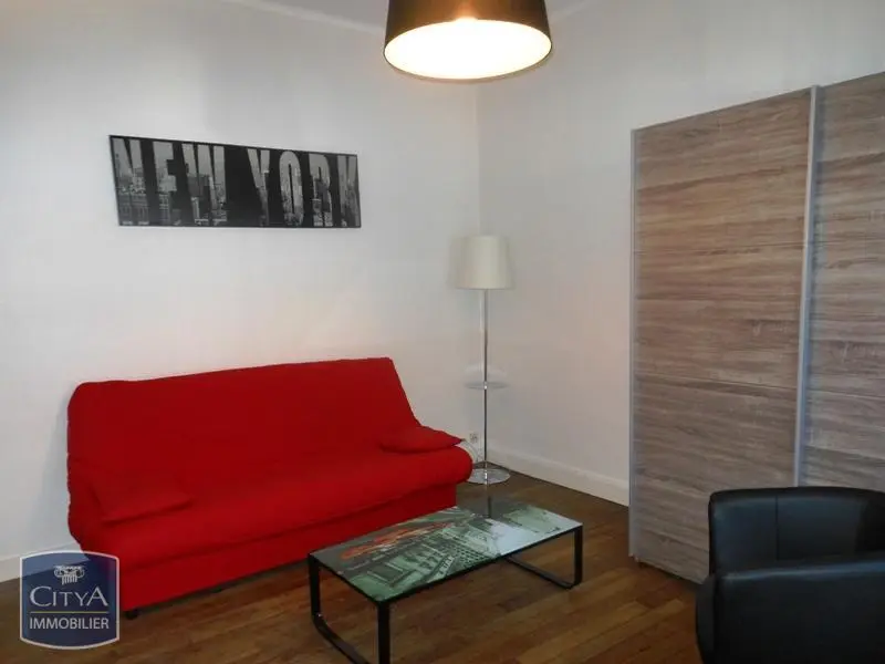 Photo 2 Appartement 1 pièce 27.2m²