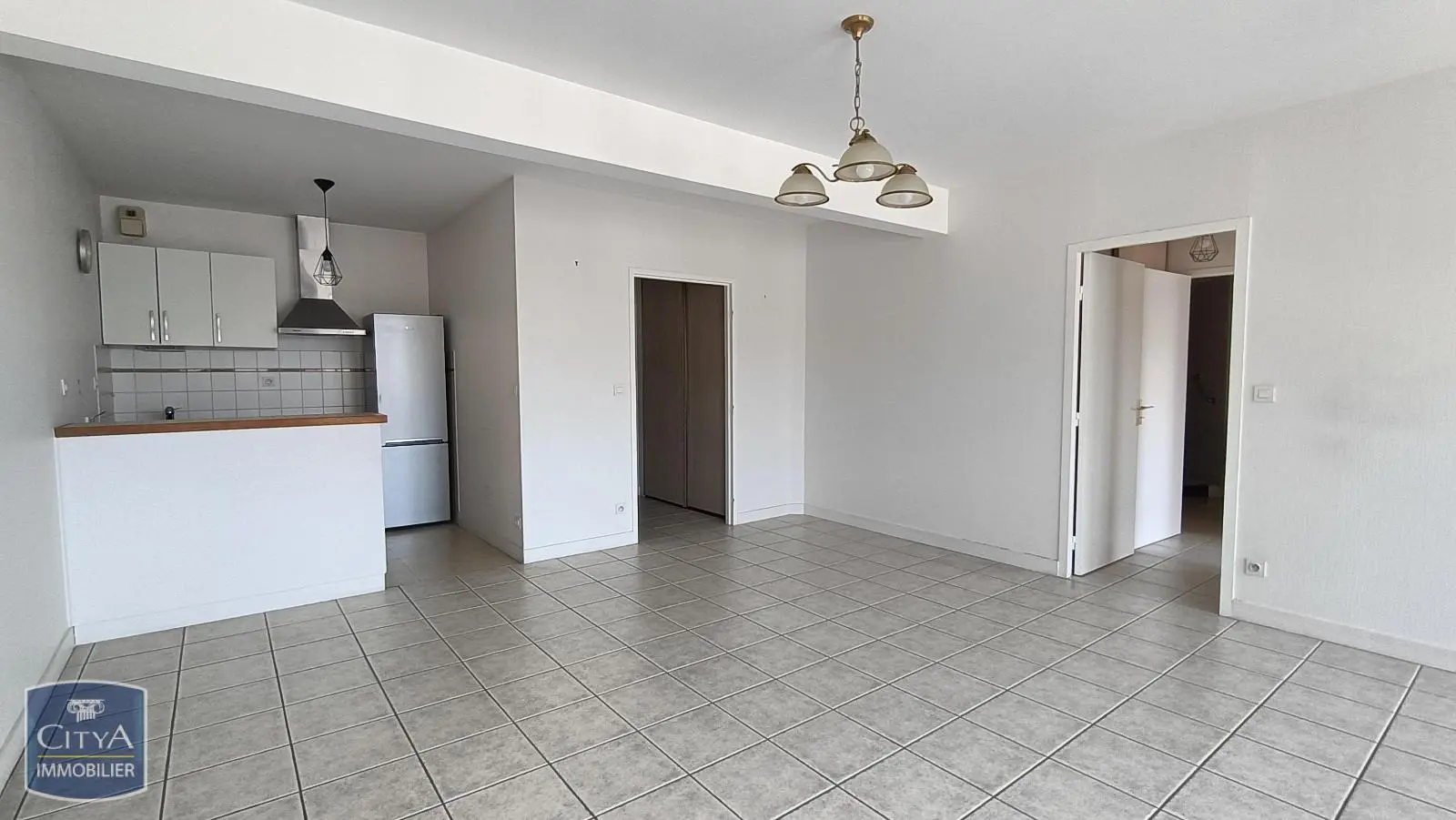 Photo 1 Appartement 2 pièces 67.65m²