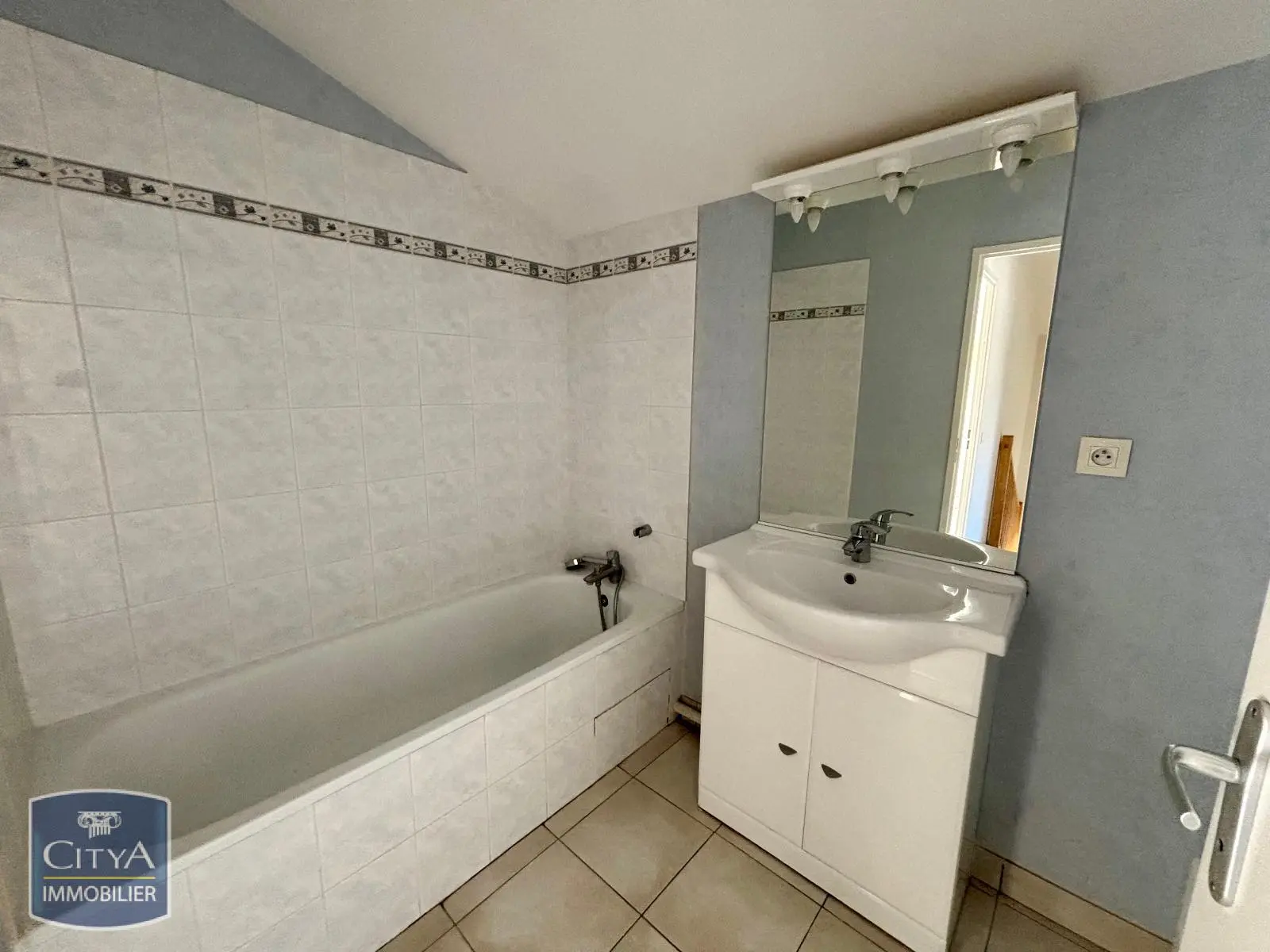 Photo 12 Maison 4 pièces 85.36m²