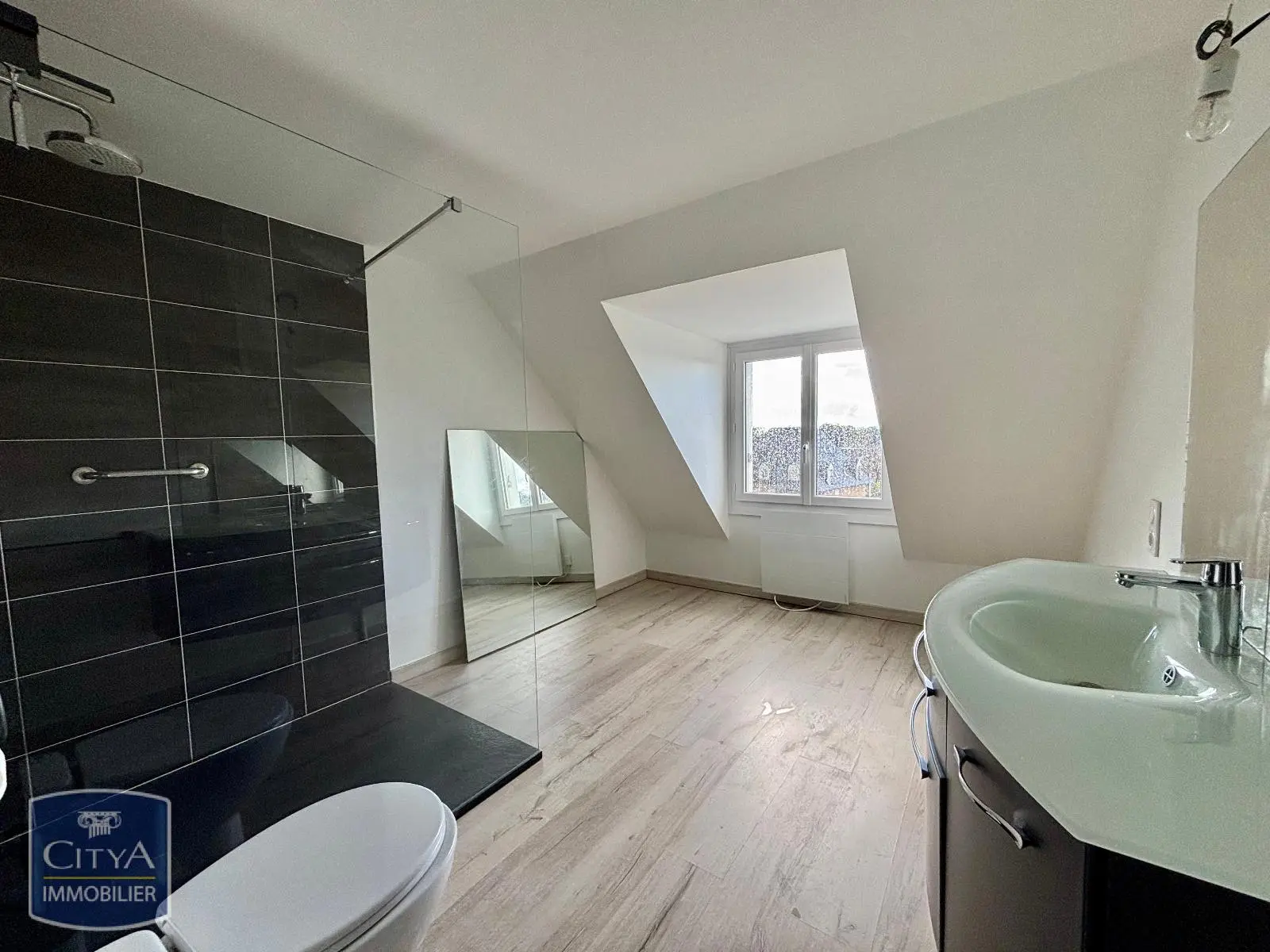 Photo 11 Appartement 5 pièces 140.92m²
