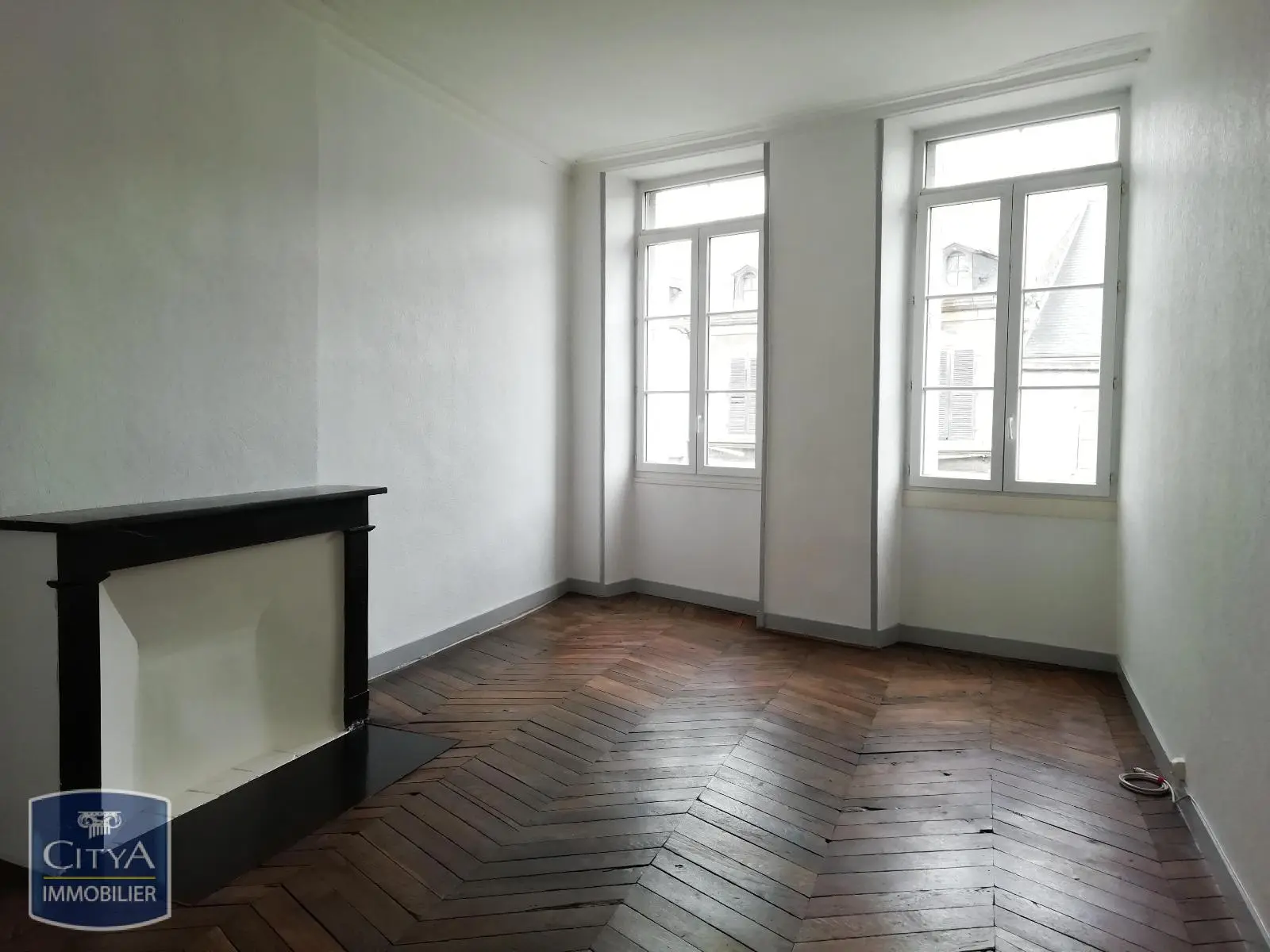 Photo 1 Appartement 2 pièces 60.2m²