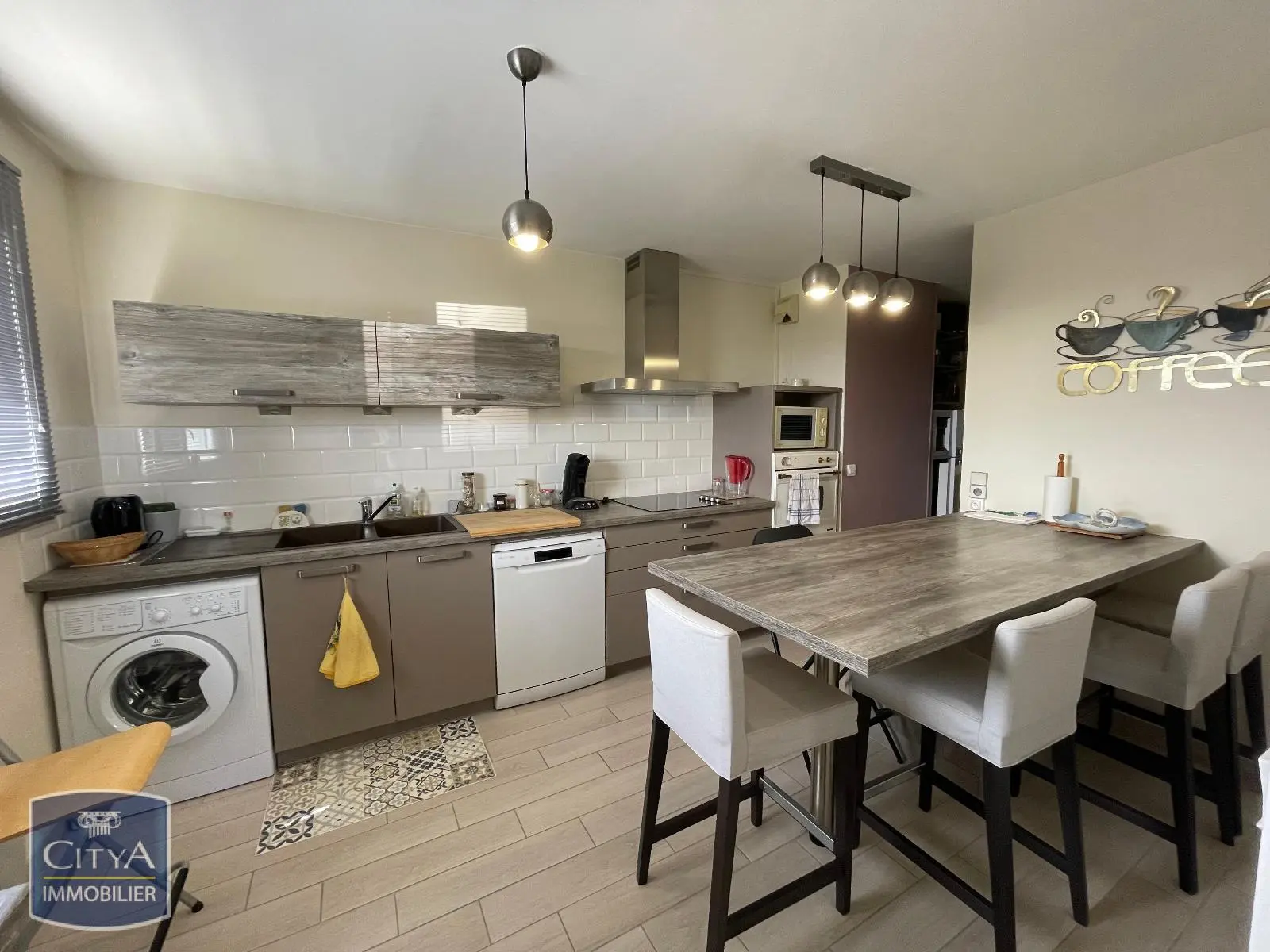 Photo 1 Appartement 4 pièces 80.23m²