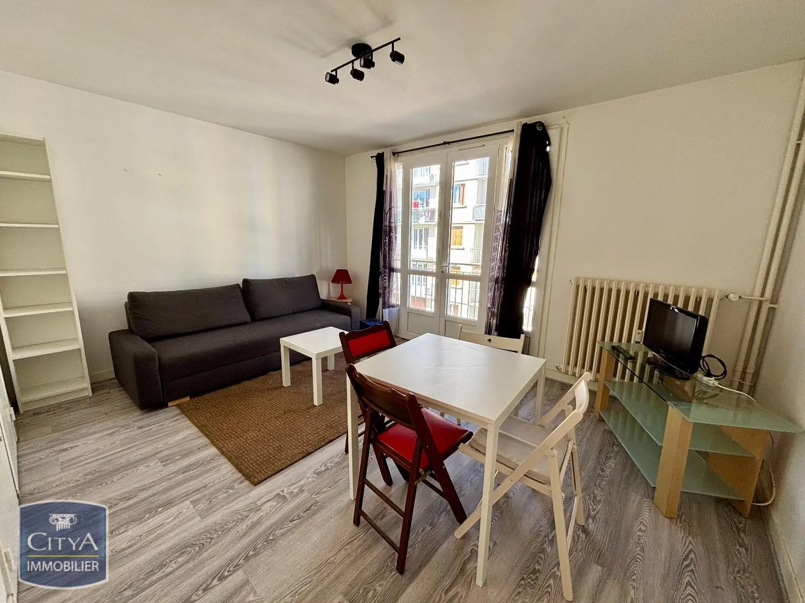 Photo 2 Appartement 1 pièce 35.44m²