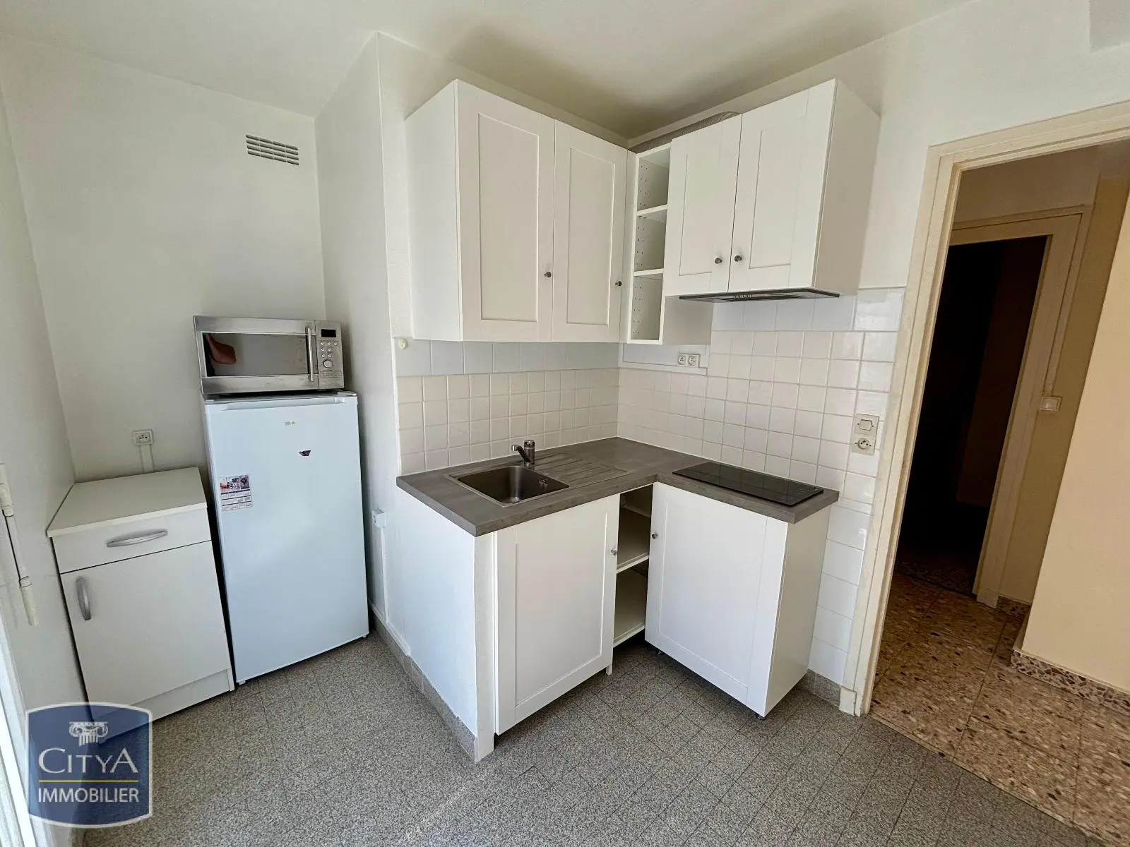 Photo 5 Appartement 1 pièce 32.4m²