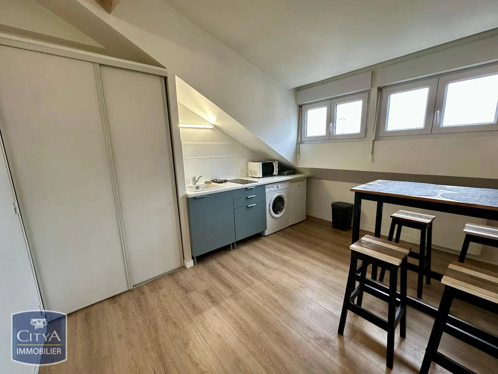 Photo 3 Appartement 1 pièce 24.94m²