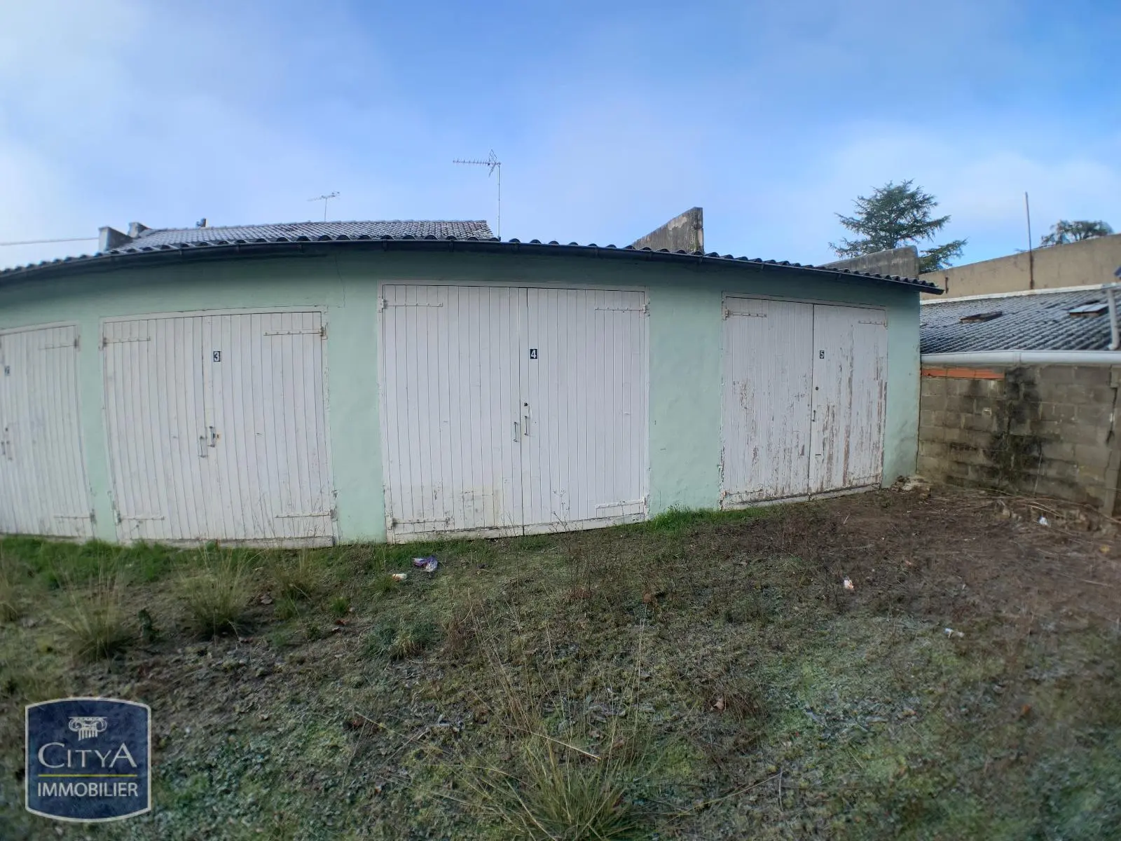 Photo 2 Parking 12m²