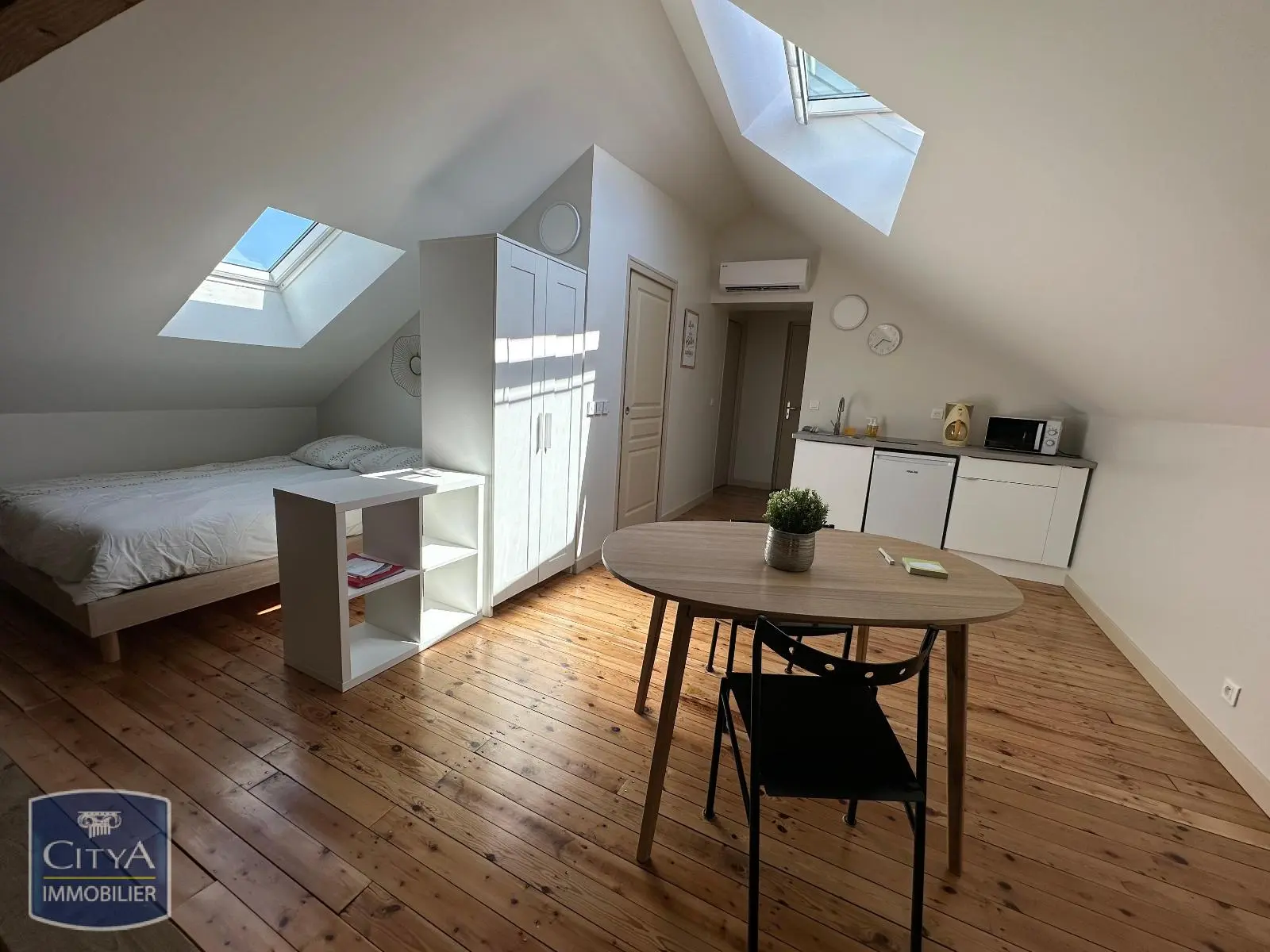 Photo 1 Appartement 1 pièce 21.35m²