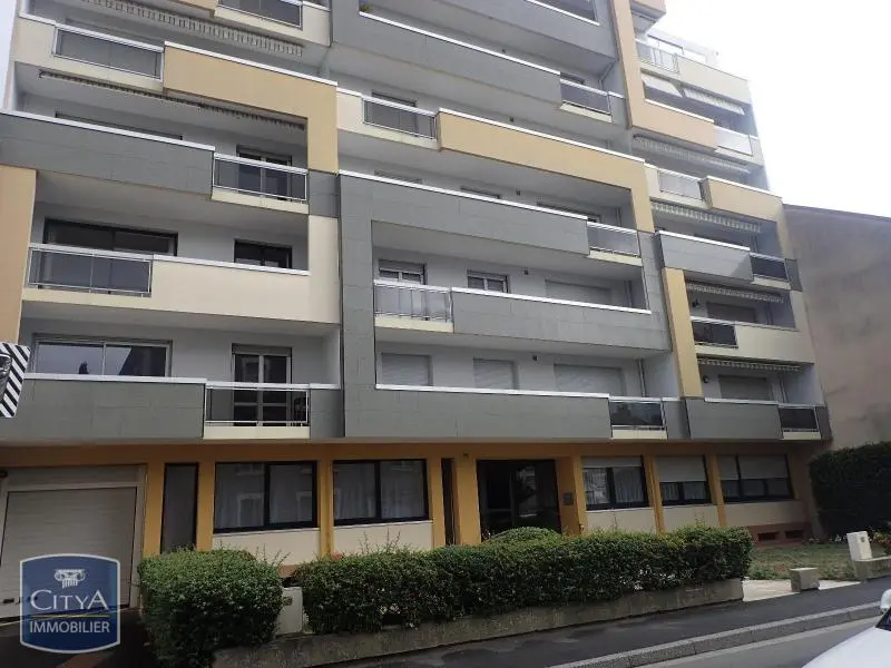 Photo 1 Appartement 1 pièce 27.69m²