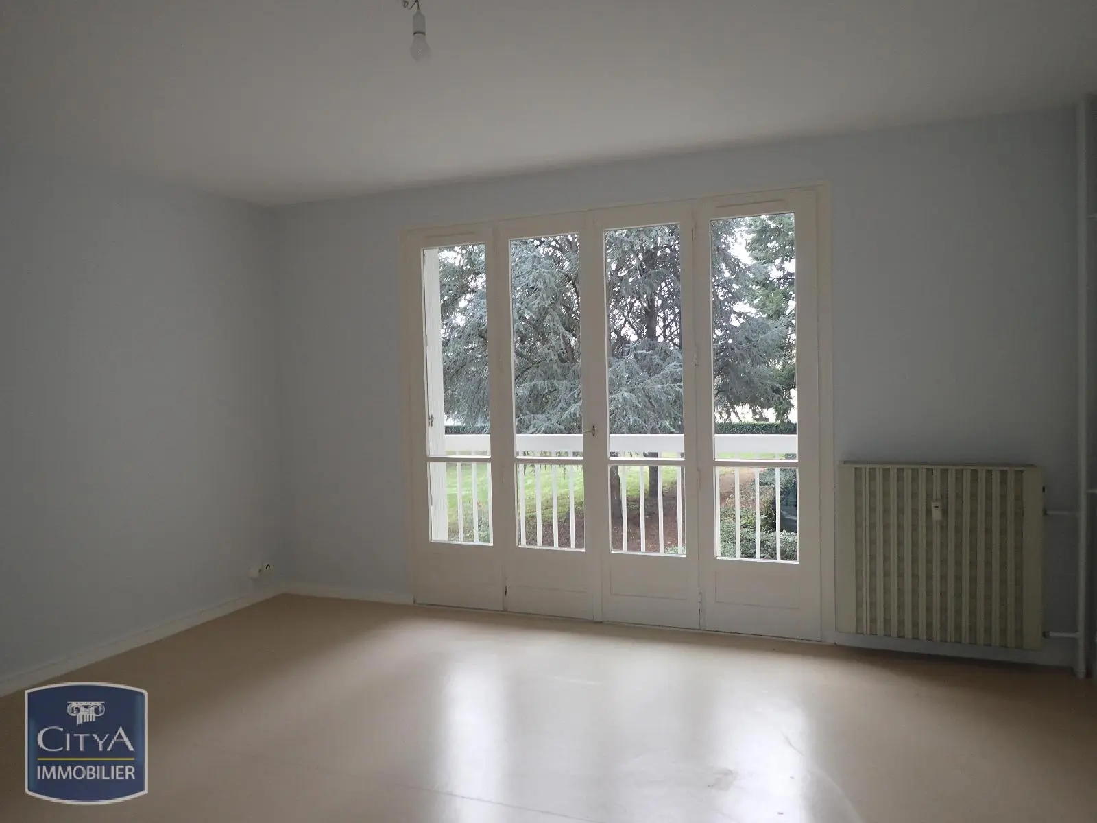 Photo 1 Appartement 1 pièce 33.92m²